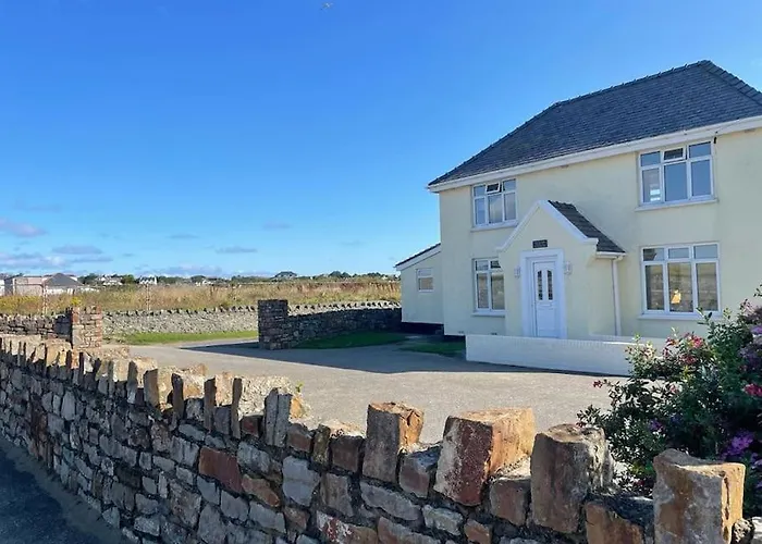 Beach House In Anglesey