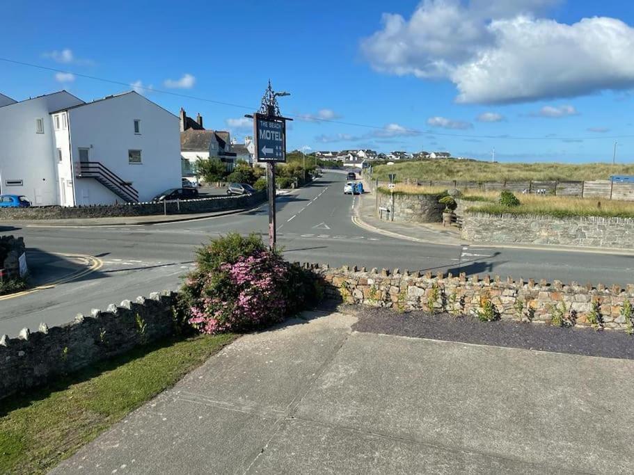 House In Anglesey Trearddur